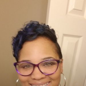 Meet your Posher, Latasha